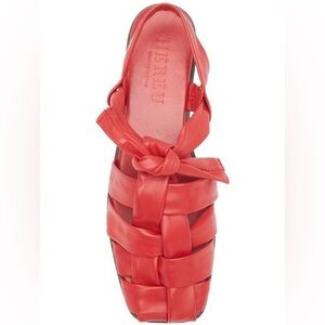 Hereu BENA
Interwoven Knotted T-bar Sandal